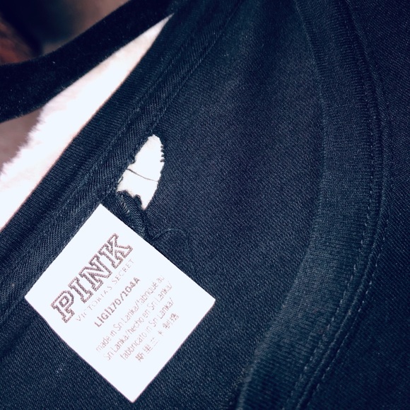 VS PINK LARGE LIMITED EDITION OUTFIT - Picture 6 of 8